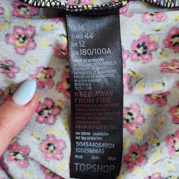 ✨ TOPSHOP “Bizzy Lizzy” Red Velvet Floral Puff Sleeve Tea Dress | Size 12 ✨ - Picture 10 of 10